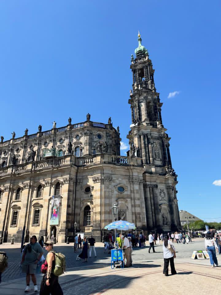 WorldCityX's tweet photo. Germany 🇩🇪 https://t.co/wi4cabdLUH
