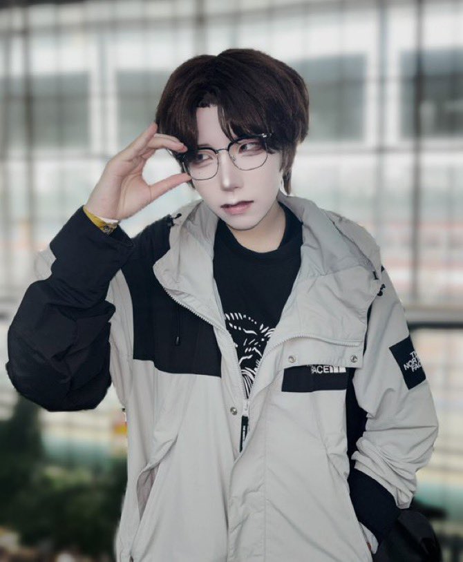 z5kxd's tweet photo. #누구보다_빠른_10월_오시선점 https://t.co/0qg44cqsqA