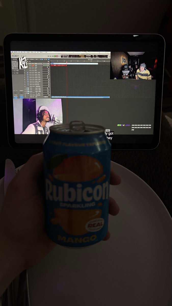 llukhrdn's tweet photo. Underrated drink while watching underrated creators @wtfkaroshi 

Tap into Kozï fr https://t.co/i5EIxx6Egq