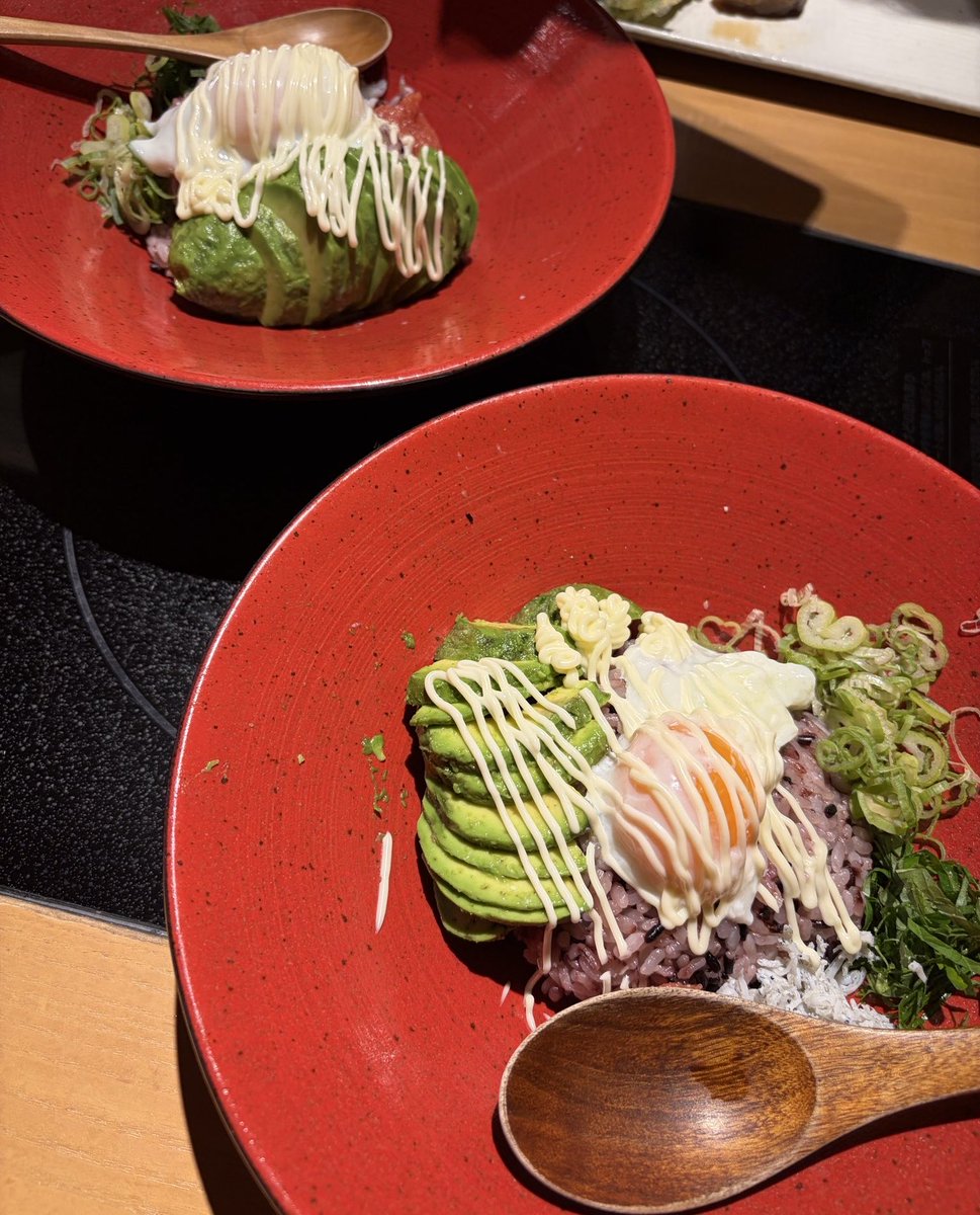 ynp_18x's tweet photo. 天ぷら食べ放題やったけど種類が少ないから茄子ばっかり食べてた😂野菜の中で茄子がいちばん好き https://t.co/yqkwGnB44x