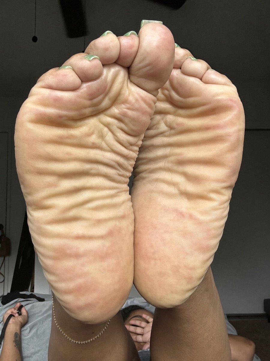 theSoleVerse's tweet photo. @Thicklilpiggies https://t.co/Ef9rzs8X7w