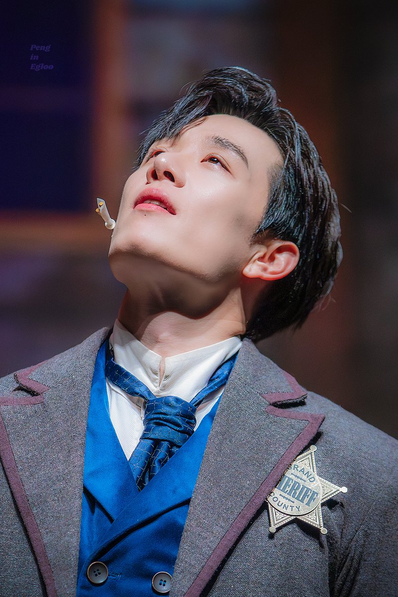 Peng_photograph's tweet photo. 2026.09.26. 뮤지컬 웨스턴 스토리 막공 무대인사 

와이어트 어프 役 최호승 배우님

💙

#웨스턴스토리 #최호승 https://t.co/oz5tdz8mHW