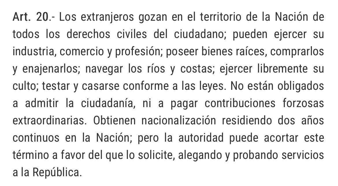 aleborta's tweet photo. @elisacarrio La constitución Argentina. https://t.co/1zfSJLLzVa