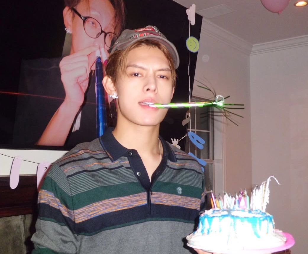 chaoyufm's tweet photo. officially james’ month https://t.co/OJKMv271X3