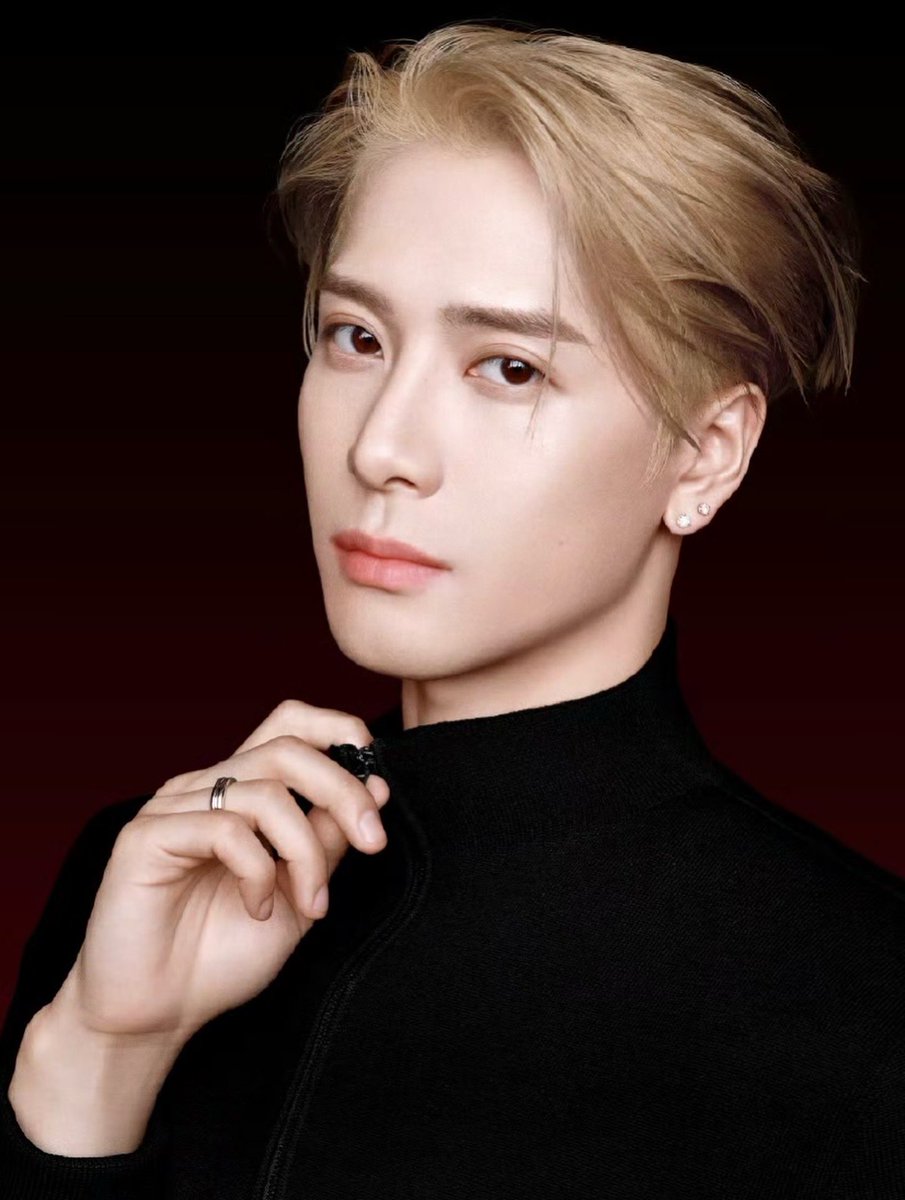 QwShadows's tweet photo. หล่อ ละมุน หวาน เซ็กซี่ มัดรวมอยู่ตรงนี้

#JacksonWang
#JacksonWangxKans https://t.co/5OHnh3dYIg