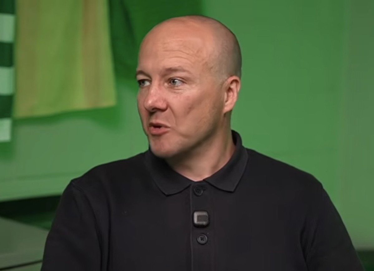 FannyRequin's tweet photo. 🚨 EXCLUSIVE: Celtic supporter groups have united ahead of the AGM, with the Celtic Trust backing CSL’s shareholder resolution and more than 300 shareholders signing in support.

CSL director Brian McLaughlin explains what happens next.

@MichaelcShearer https://t.co/XW5Xk0RY5b
