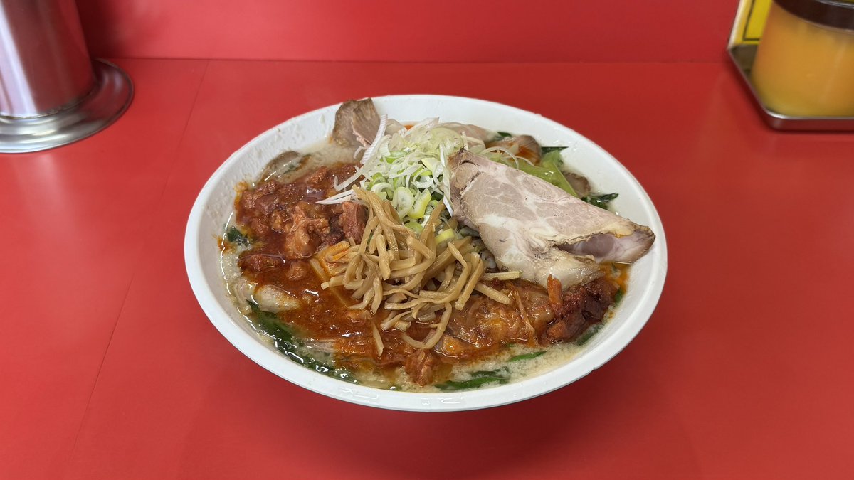 TKM_ramen's tweet photo. ラーメンスタンドとん平食堂@茨城県龍ケ崎市
辛ホルチャーシュークッパメン

#とん平食堂
#ラーメンスタンドとん平食堂 https://t.co/ooG7QSUpnb