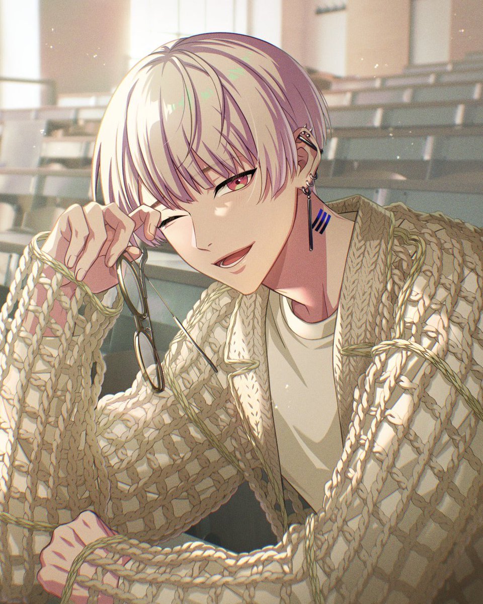 zerosewhip's tweet photo. Tfw your boyfriends are in cozy season but you gotta serve cunt https://t.co/EmWYgiiS6C