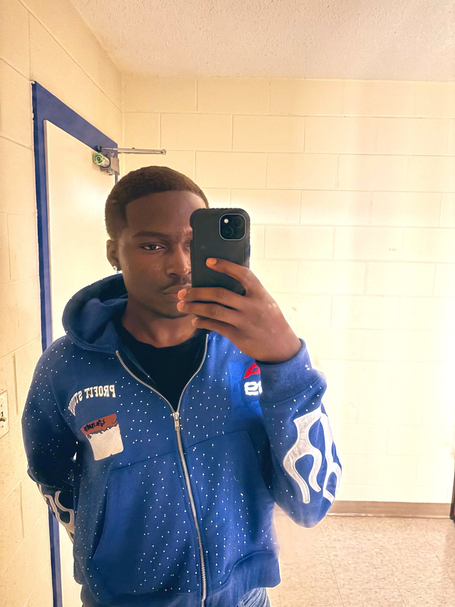 Iamkortezz's tweet photo. Hey y’all https://t.co/dziD2CSvyn