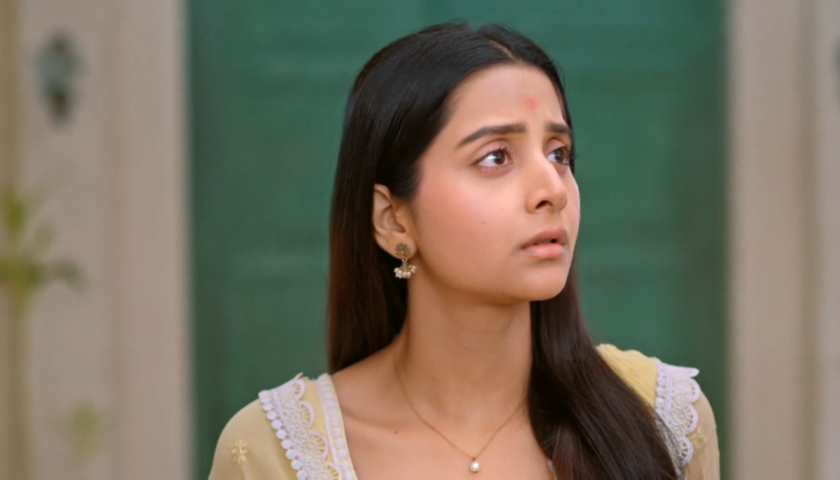 iamfaironly's tweet photo. While jeet wants saumaya to heal it's his first priority always he lose everything for saumaya growth even his own feeling for her that's is the main difference between a real man and a stupid so-called desperate friend 🙏🏻
#yehfitoortera #jeeya #ishhandhawan #debchandrimaroy https://t.co/q1qwENxeUM