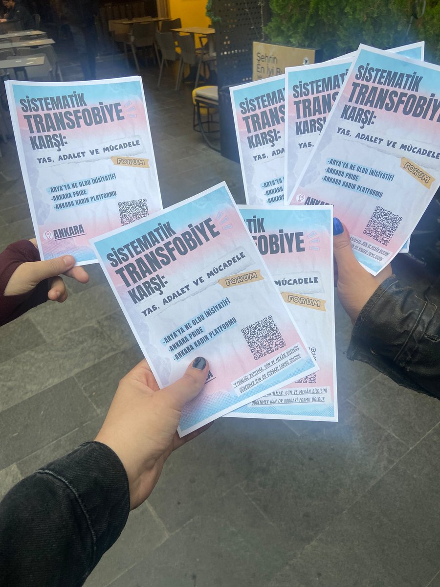 aryayaneoldu_2's tweet photo. 📍Ankara
Arya’ya Ne Oldu İnisyatifi, Ankara Kadın Platformu ve Ankara Pride olarak gerçekleştireceğimiz forum için Ankara sokaklarından çağrımızı büyütüyoruz!

*Foruma katılmak için bio’daki formu doldur! https://t.co/KXjEAvpBGK