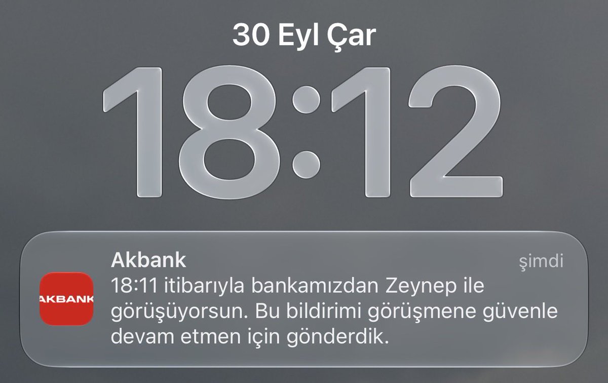 henrizagallo's tweet photo. @AkbankDestek @Akbank telefon elimde tesadüf böyle bir uyarı ile karşılaştım. Kimseyle görüştüğüm yok. Bir açıklaması var mı? https://t.co/JNDoZ3xmeh