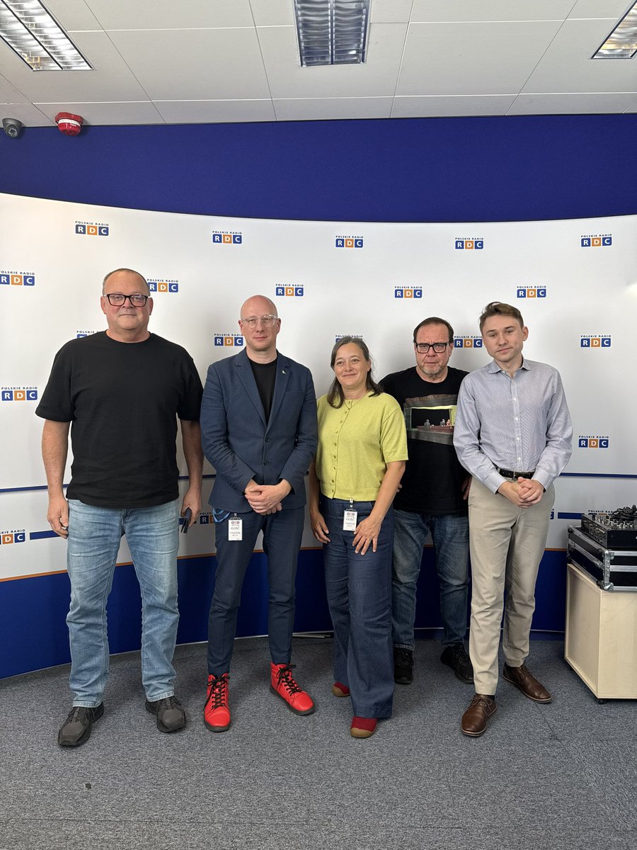 Wasiewicz_M's tweet photo. Dzisiaj w @rdcpolskieradio rozmawialiśmy o lasach społecznych 🌳 To de facto kontynuacja dyskusji, zapoczątkowanej na mojej komisji ładu przestrzennego i ochrony środowiska. Bardzo dziękuję za zaproszenie. 

Do 21 października można składać uwagi w konsultacjach. https://t.co/IxNSKN8jrp