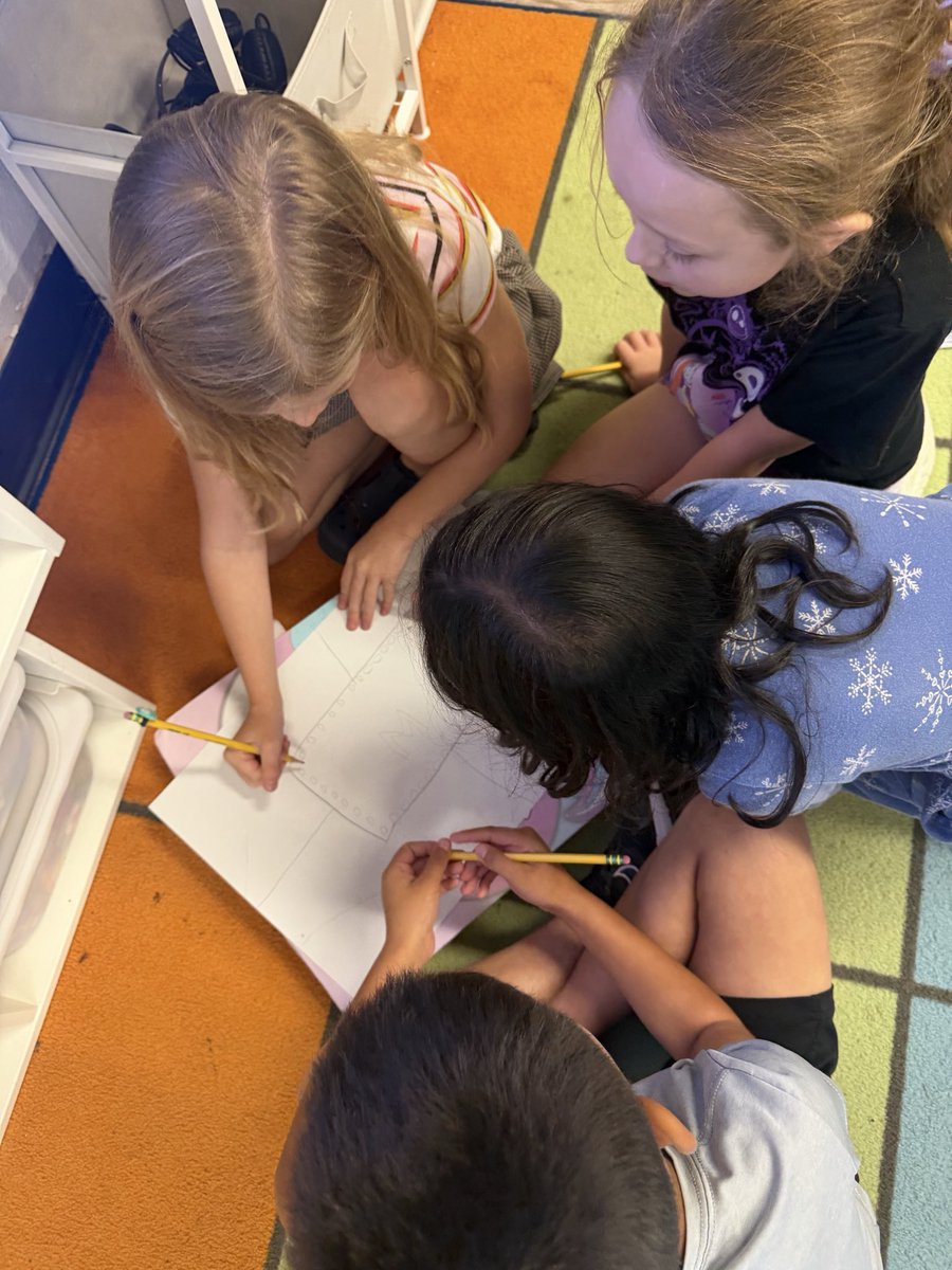 mspuente17's tweet photo. @SpoonStefani @RISDSocStu @AVID4College @IamBranum @kristinleeper9 @lauren_bolack Working with their home groups on their one pagers now. Their collaboration, communication, and creativity is fulling this room, I can’t wait to see their completed work. https://t.co/5vOVqANjBQ