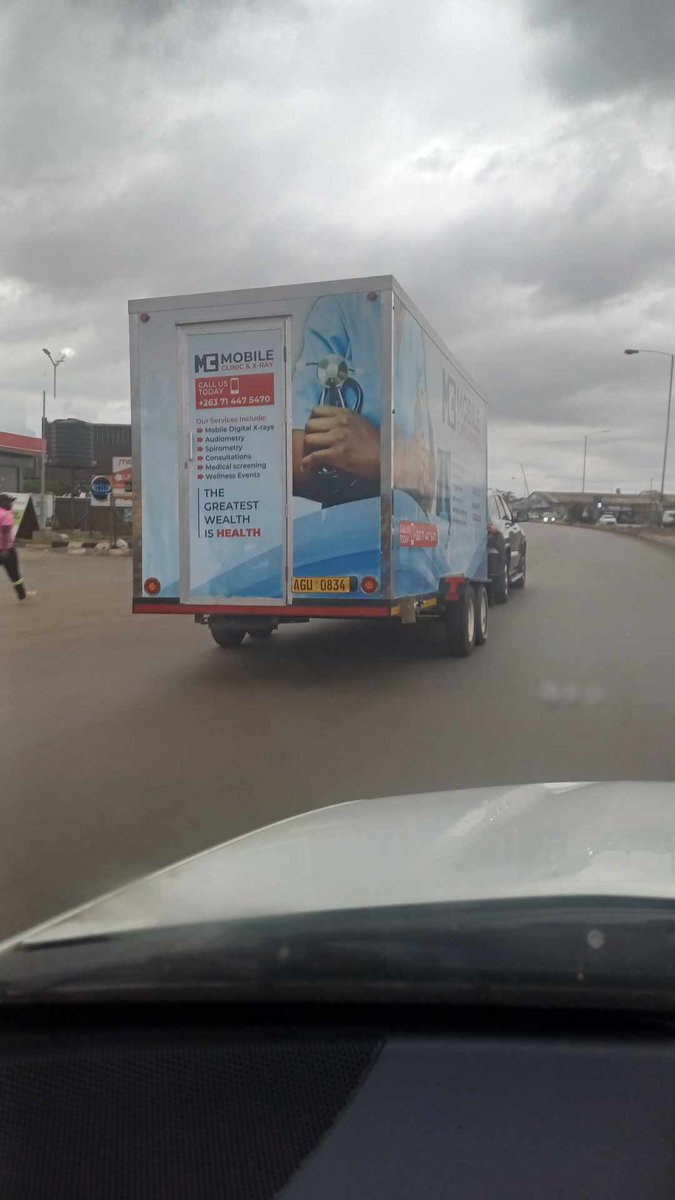 CrimeWatchZW's tweet photo. Hi Crime Watch , please hide my ID, I witnessed the collision of Jeep with the trailer and the Isuzu KB 300 at the scene(Mbare Magaba area). The Jeep and trailer appeared to be involved in a collision/side-scraping incident with the Isuzu KB 300.

Before the police arrived and could carry out their investigation, the Jeep with the trailer left the scene. I was able to observe the vehicle as it departed. The registration number, colour, or other identifying details I noticed are attached to the Pictures below

@PoliceZimbabwe