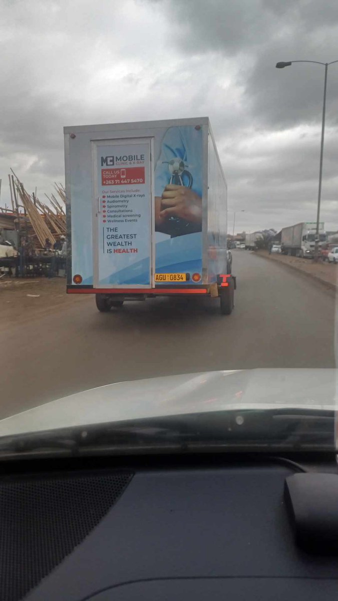 CrimeWatchZW's tweet photo. Hi Crime Watch , please hide my ID, I witnessed the collision of Jeep with the trailer and the Isuzu KB 300 at the scene(Mbare Magaba area). The Jeep and trailer appeared to be involved in a collision/side-scraping incident with the Isuzu KB 300.

Before the police arrived and could carry out their investigation, the Jeep with the trailer left the scene. I was able to observe the vehicle as it departed. The registration number, colour, or other identifying details I noticed are attached to the Pictures below

@PoliceZimbabwe