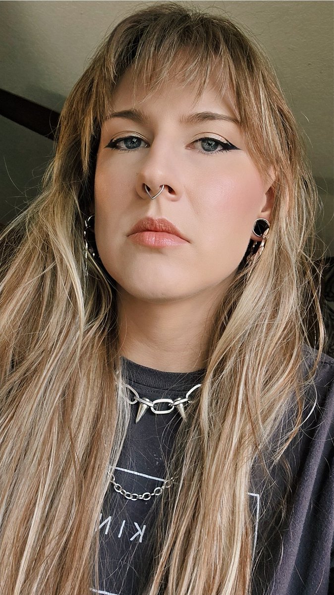Northwest_Witch's tweet photo. "You look mean."
I am. https://t.co/kr6CjXE8a6