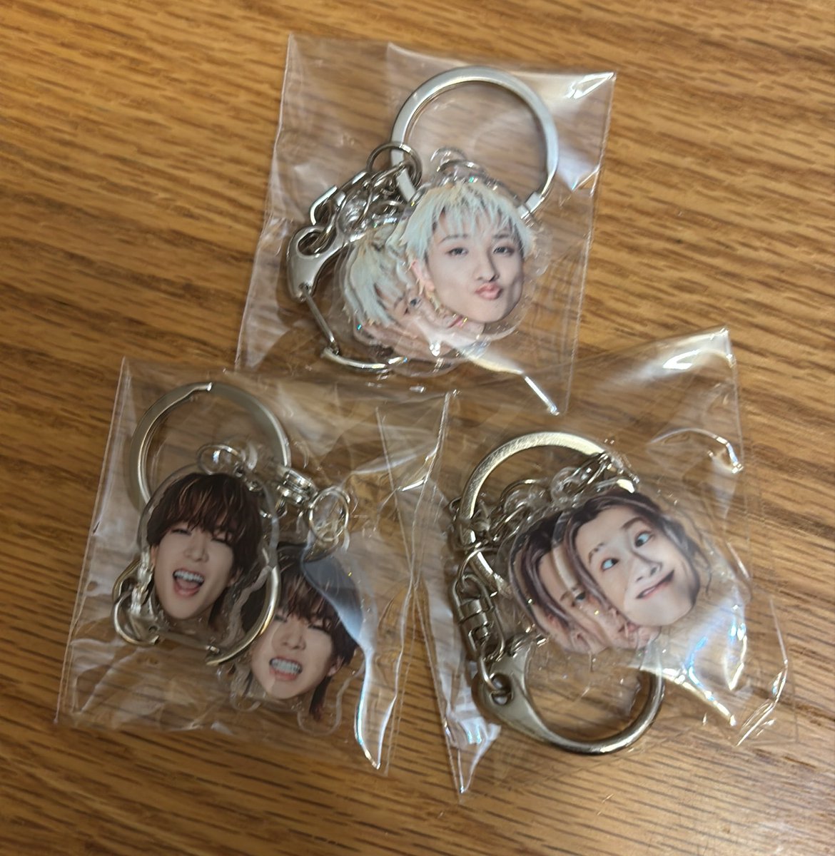 52ONE_me's tweet photo. BUDDiiS アクキー
LiMiT ランダム3連アクリルキーホルダー

【求】FUMINORI 交換決まり次第TAKUYA
【譲】FUMIYA SHOOT MORRIE

10/3,10/24リリイベ手渡し優先
まとめての場合郵送も検討

お気軽にお声がけください。 https://t.co/0xsJZQryR8