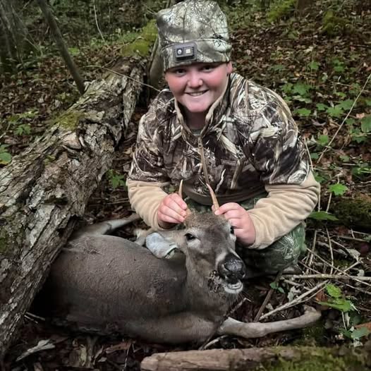 nchuntnfish's tweet photo. Here's a great first deer for Kannon Wright, Madison County, NC! #MadisonCounty #FirstDeer #Carolinas #CarolinaSportsmanMagazine #Carolina #Outdoors #Hunting #Hunt #DeerSeason #Deer #WhitetailDeer #Buck #NorthCarolina #CarolinaSportsman https://t.co/q8fjOMSTRb
