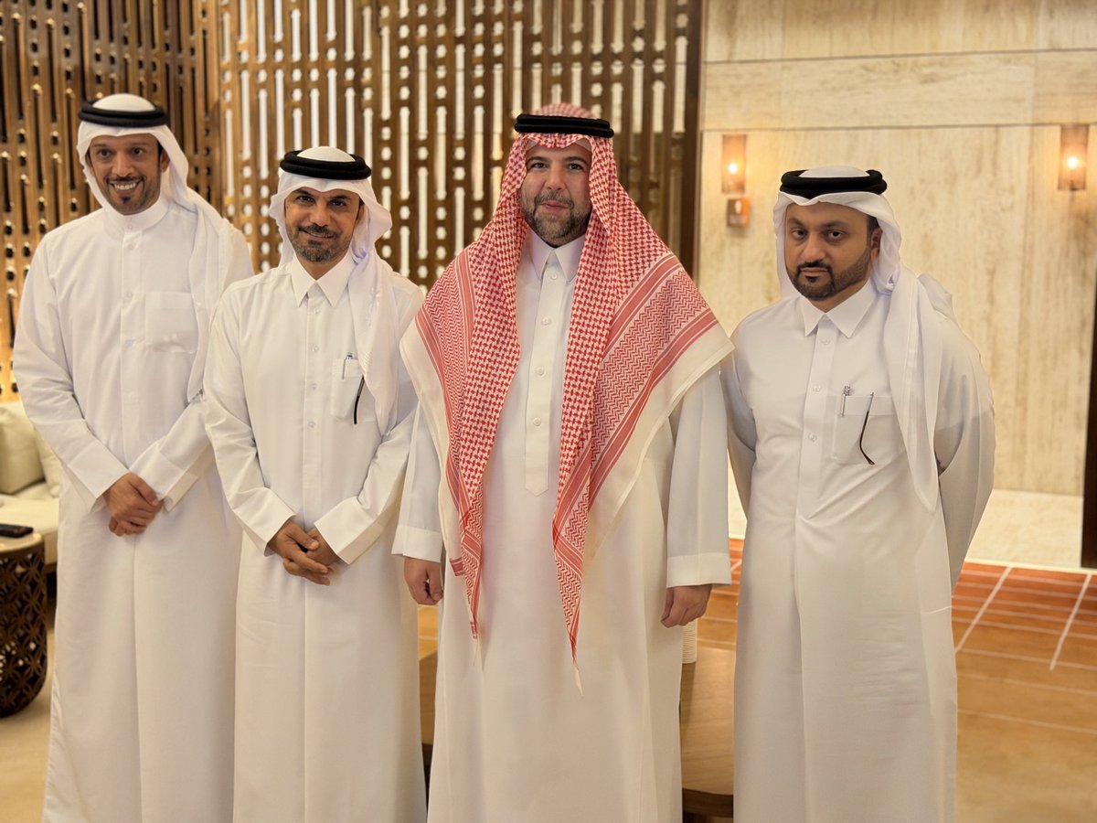 A_S_A_Alsaud's tweet photo. من زيارتي امس للأخ العزيز خالد جاسم في مقر قناة الكأس برنامج المجلس 🇶🇦🤍@khalidjassem74 https://t.co/4pKWbHb26i