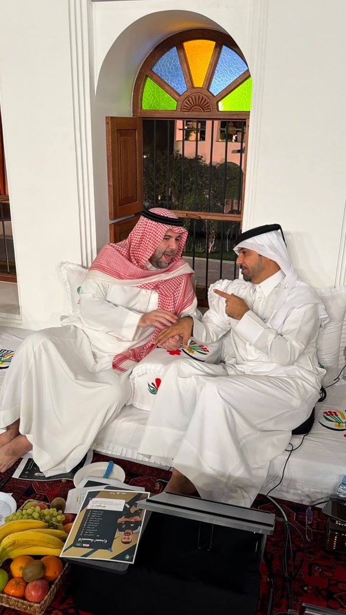 A_S_A_Alsaud's tweet photo. من زيارتي امس للأخ العزيز خالد جاسم في مقر قناة الكأس برنامج المجلس 🇶🇦🤍@khalidjassem74 https://t.co/4pKWbHb26i