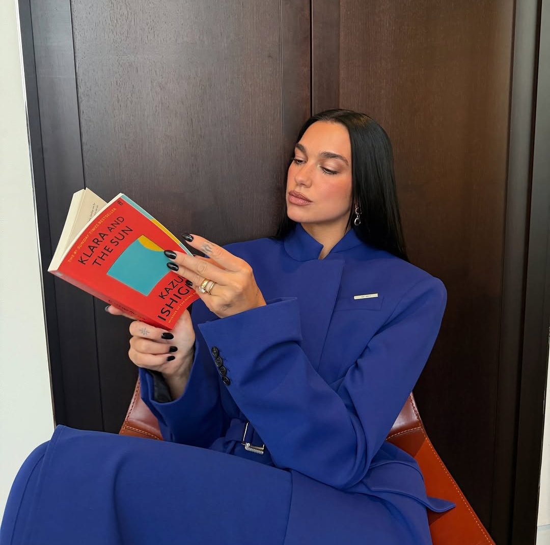 99Starrpop's tweet photo. "I first read Klara And The Sun when it was published in 2021 and I've devoured Kazuo Ishiguro's entire back catalogue since. I'm totally hooked.

-Dua lipa 📷 https://t.co/uWYET58O7P