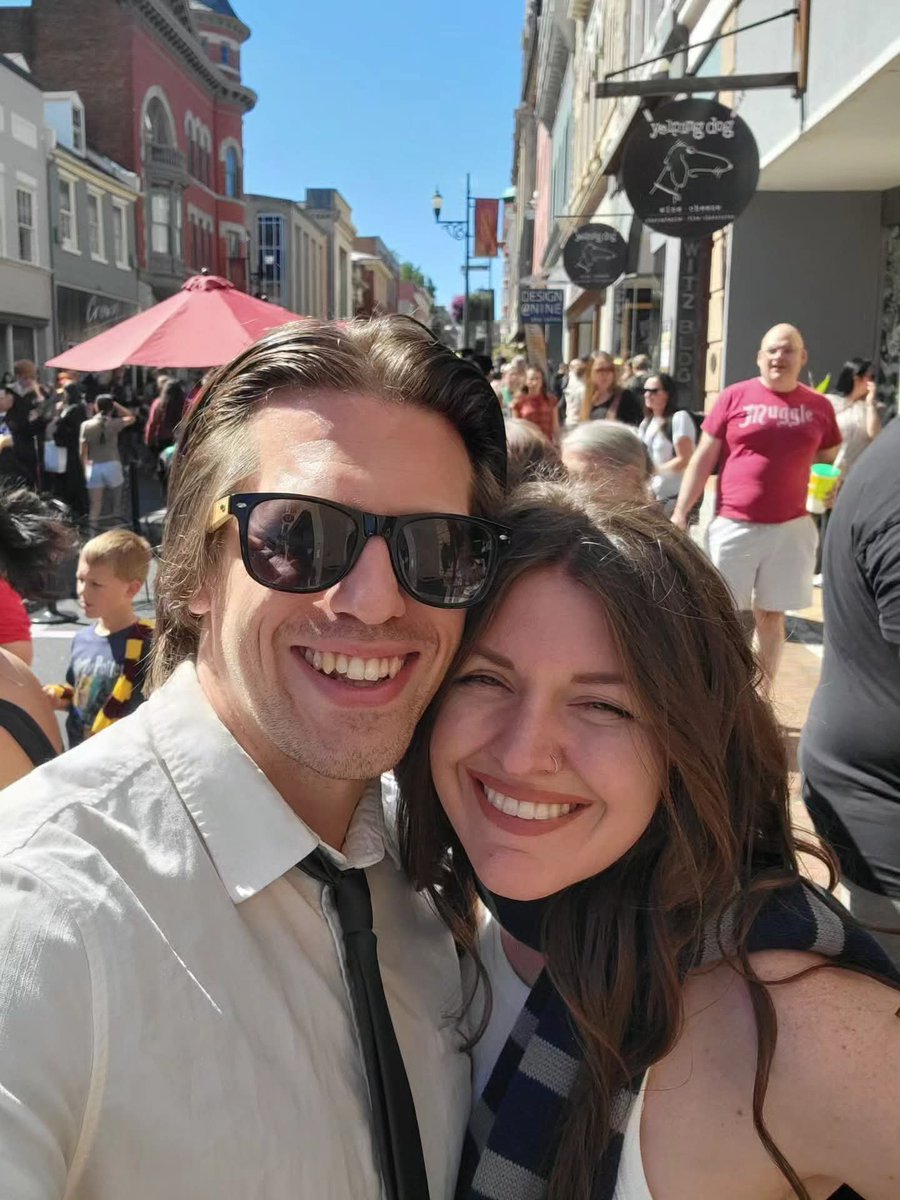 tomality's tweet photo. Mischief & Magic ✨️
#harrypotter #mischiefandmagic #staunton #weekend #love https://t.co/hpFfjf1oKi