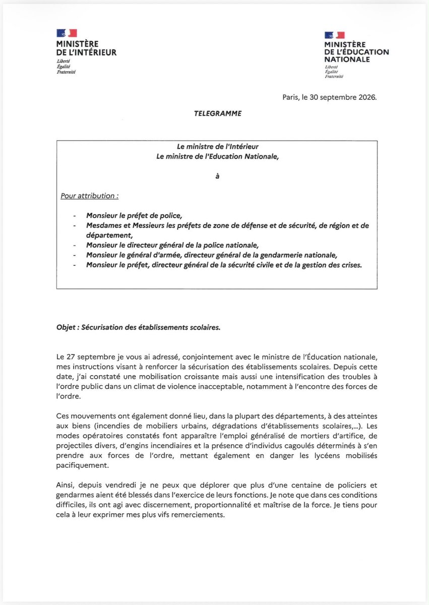 NunezLaurent's tweet photo. J’ai renouvelé mes instructions aux préfets et à l’ensemble des services de sécurité intérieure suite à l’intensification des troubles à l’ordre public et à un climat de violence inacceptable aux abords des établissements scolaires. 

Je leur renouvelle toute ma confiance pour parvenir au juste équilibre entre proportionnalité des interventions, nécessaire maintien de l’ordre et protection des biens et des personnes.