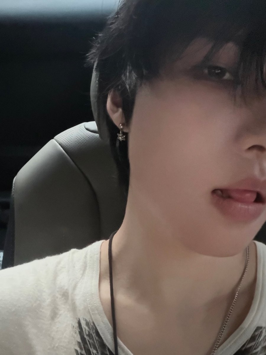 maeilfromho0n's tweet photo. 261001 #정훈 #JUNGHOON 😽🦔 on fromm

📸
📸 https://t.co/xOmYPkrSbe