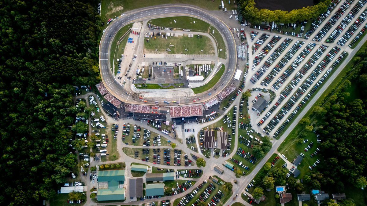 BerlinRaceway's tweet photo. I spy, Berlin Raceway edition! 👀

📸: Ultimate Lap Photo https://t.co/UZgFRzkGg0