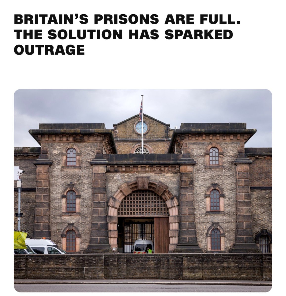 TrumpUpdatbtX's tweet photo. 🇬🇧⚖️ UK Prison Crisis: Thousands of prisoners in England and Wales are set to be released early under a controversial measure starting Thursday, highlighting growing pressure on the criminal justice system. https://t.co/fPMuDtKy4C