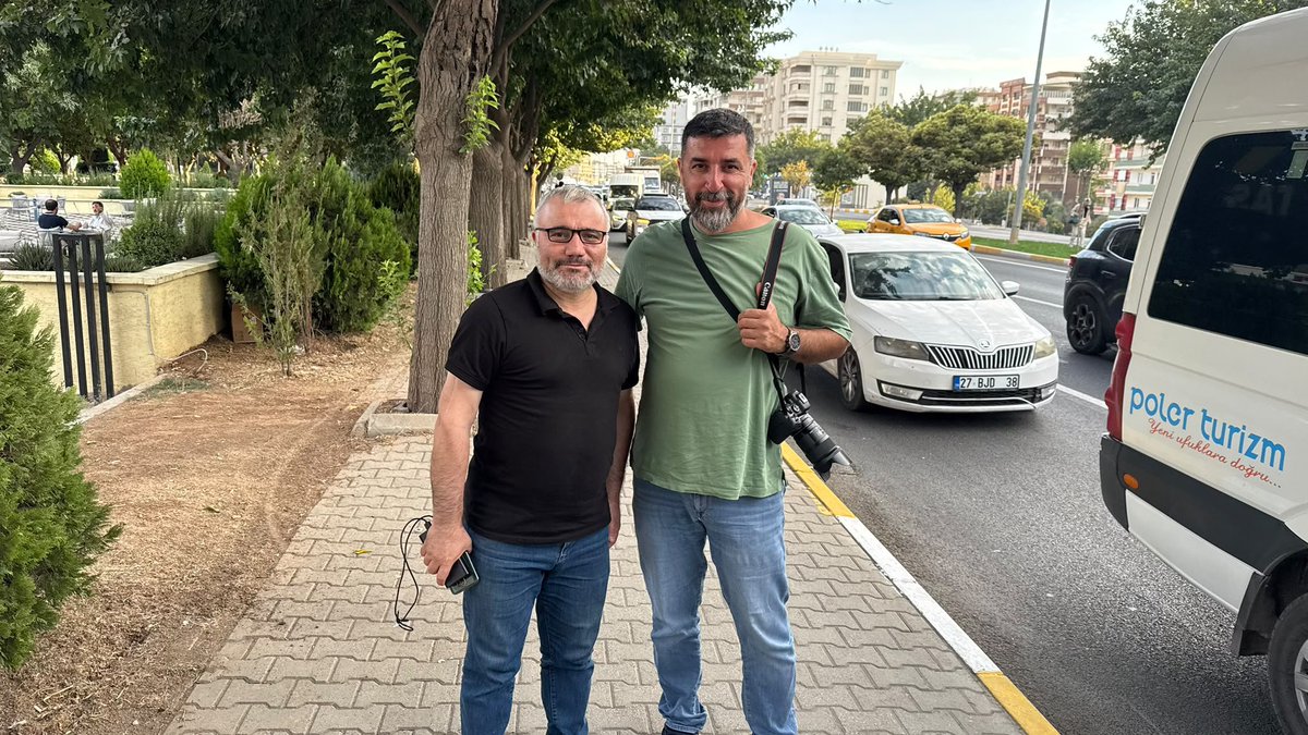 mehmetyetim63's tweet photo. Değerli gazeteci Metin Yoksu ile bir araya gelerek sohbet ettik. 
@metinyoksu https://t.co/Y1DjtWrqxz