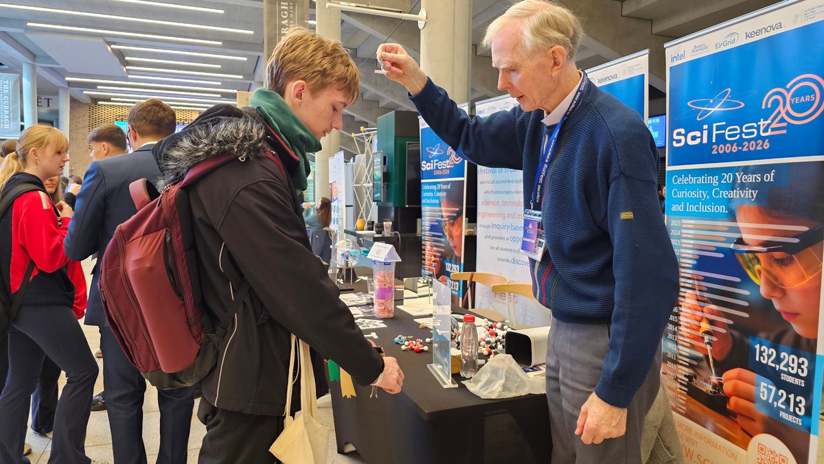 SciFest4STEM's tweet photo. The ever-ingenious Rory Geoghegan takes a simple idea and shows us the physics behind it. #TYshow 2026 @PhysicsNews @IrishSciTeach #scifest20years https://t.co/XPr69CR2e5