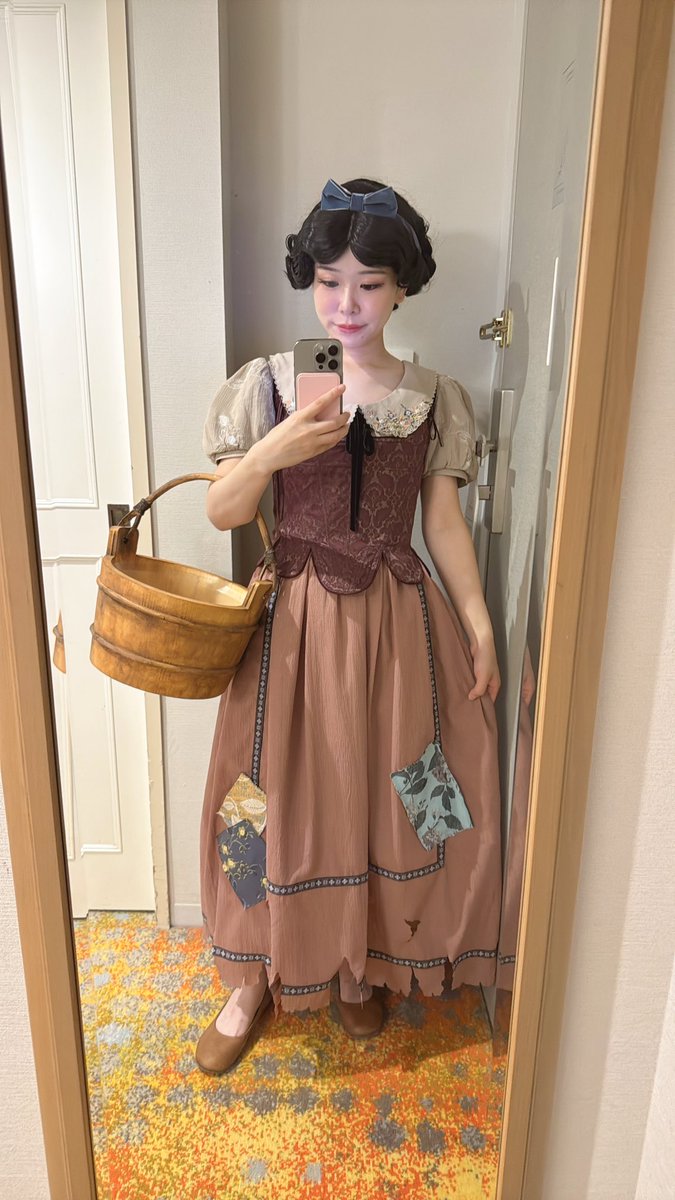 yuckeymouse33's tweet photo. すこしだけボロ白雪仮装できた☺️ https://t.co/wYK3Vkcweu