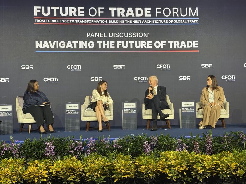 ICCSecGen's tweet photo. The greatest risk is not that we fail to digitise trade, but that we digitise badly. 

This was a recurring theme during my visit to Singapore this week, one of the world's great trading centres. 

Read more: https://t.co/qs2vAgA6Pf https://t.co/6Vm2cLPcSM