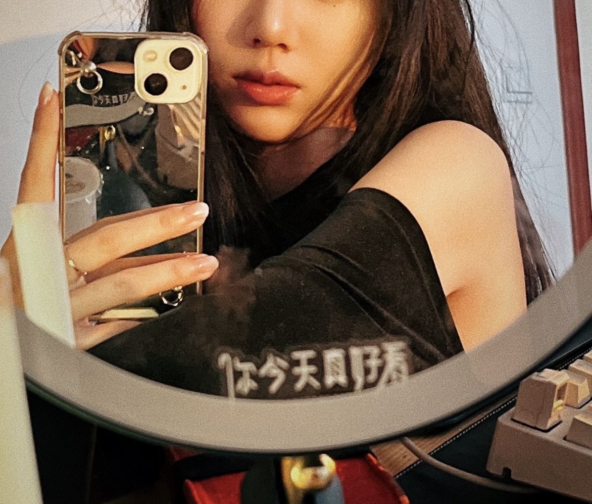 Xiaomeitt's tweet photo. 晚上好～新人报道 https://t.co/wrwgn1KTA9