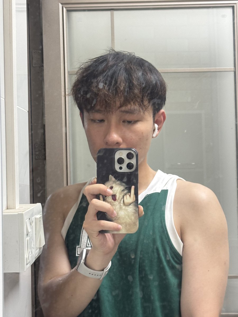 luohhhhhhui's tweet photo. 保存一张照片 https://t.co/MrkkKjQA8t