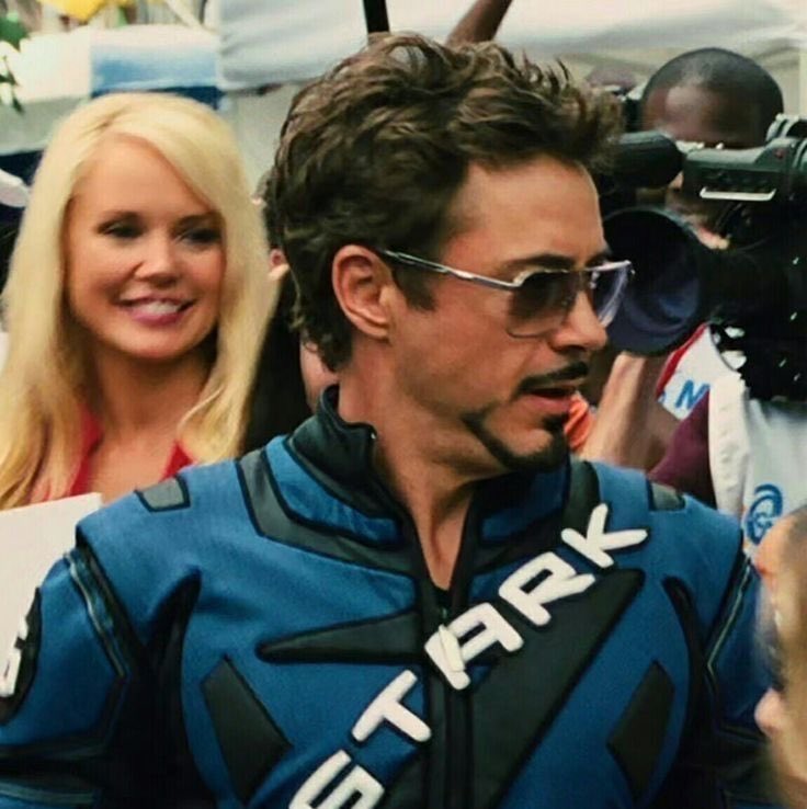 beastlxrdd's tweet photo. this is genuinely the hottest tony ever looked, i would do anything to see tony in an f1 suit for the first time again https://t.co/qZywN7ae16
