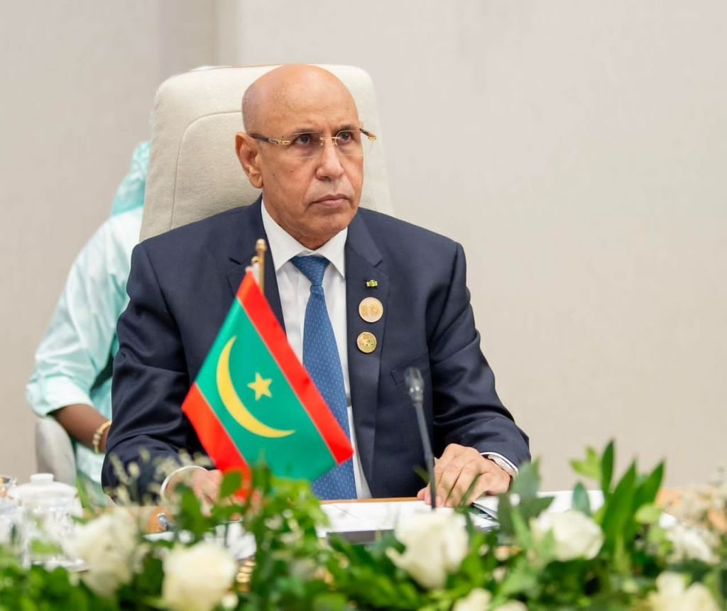 akhbarelwattan's tweet photo. 🇲🇷��🇨🇳 موريتانيا والصين.. علاقات صداقة وتعاون متواصل 🌍✨
الرئيس محمد ولد الشيخ الغزواني يهنئ الرئيس الصيني شي جين بينغ بمناسبة الذكرى الـ77 لتأسيس جمهورية الصين الشعبية مؤكداً دعم موريتانيا لمبدأ «الصين الواحدة» وحرصها على تعزيز التعاون بين نواكشوط وبكين بما يخدم الشعبين 🇲🇷❤️🇨🇳 https://t.co/dAeZQ5Z1n2