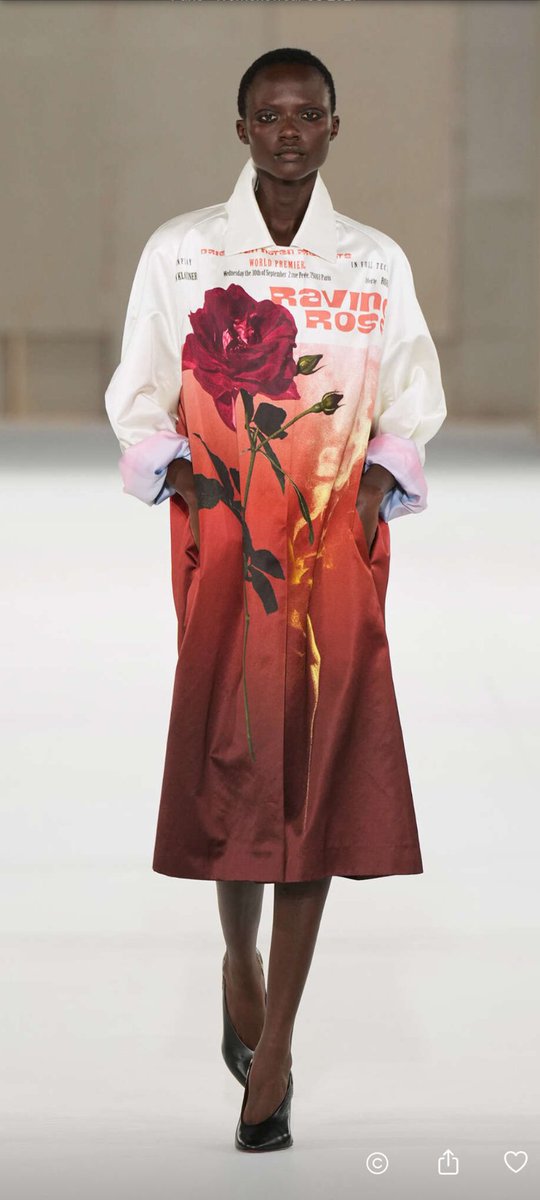 rrtechfashion's tweet photo. dries van noten ss27| paris https://t.co/ZRUmIE3ZLs