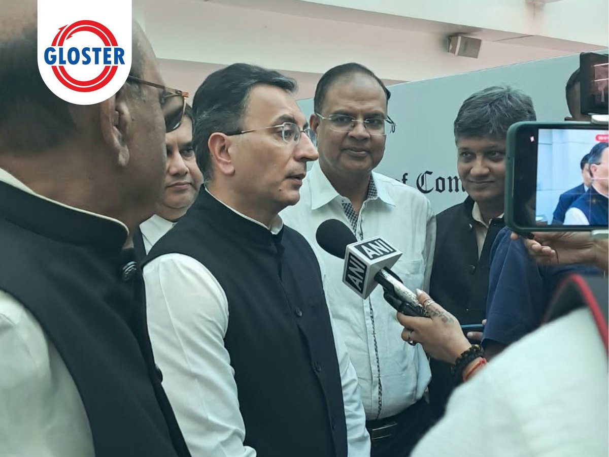 Vinay26426532's tweet photo. Gloster Cables is honoured to be a Gold Sponsor at the 195th Annual General Meeting of the Calcutta Chamber of Commerce, bringing together prominent voices from government, industry and business.

#GlosterCables #cablesandwires https://t.co/1LldzPfAr9