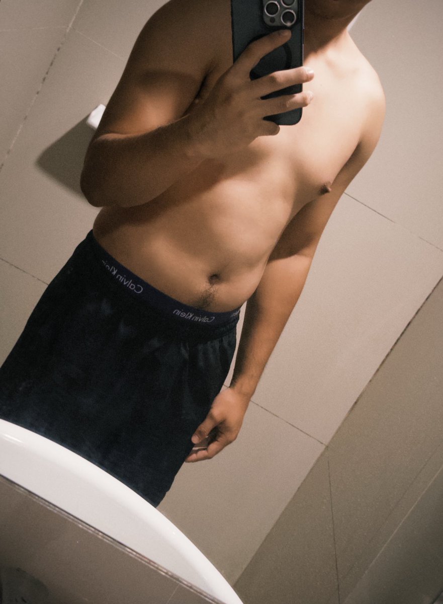 _simple52's tweet photo. 🐻 #หัวเกรียน https://t.co/6iVG1HRRUG