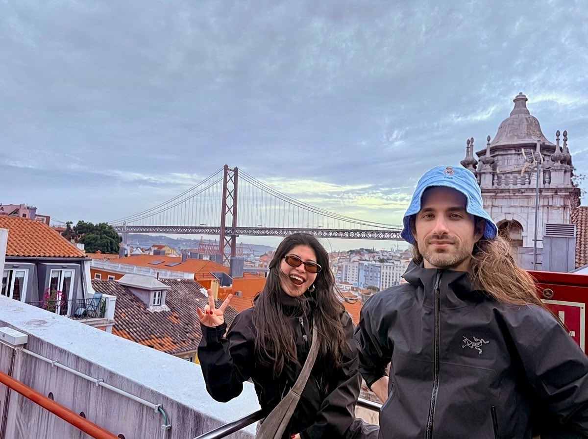 laaaarissaaaa's tweet photo. just landed in SF for OpenAI dev day! let’s connect 🤝 https://t.co/dg994Af4tB