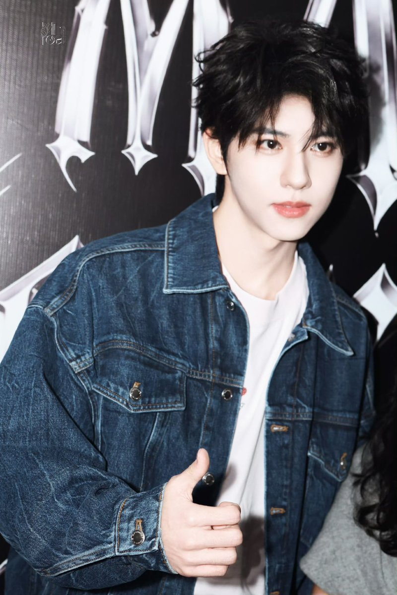 ZhanCheng_9704's tweet photo. 🐰 29092026 Alexander Wang event Suzhou
📸 Mimosa_0113x0905 / 2
#LiuXuanCheng #刘轩丞
#หลิวเซวียนเฉิง #AlexanderWang https://t.co/SIojW6bq0w
