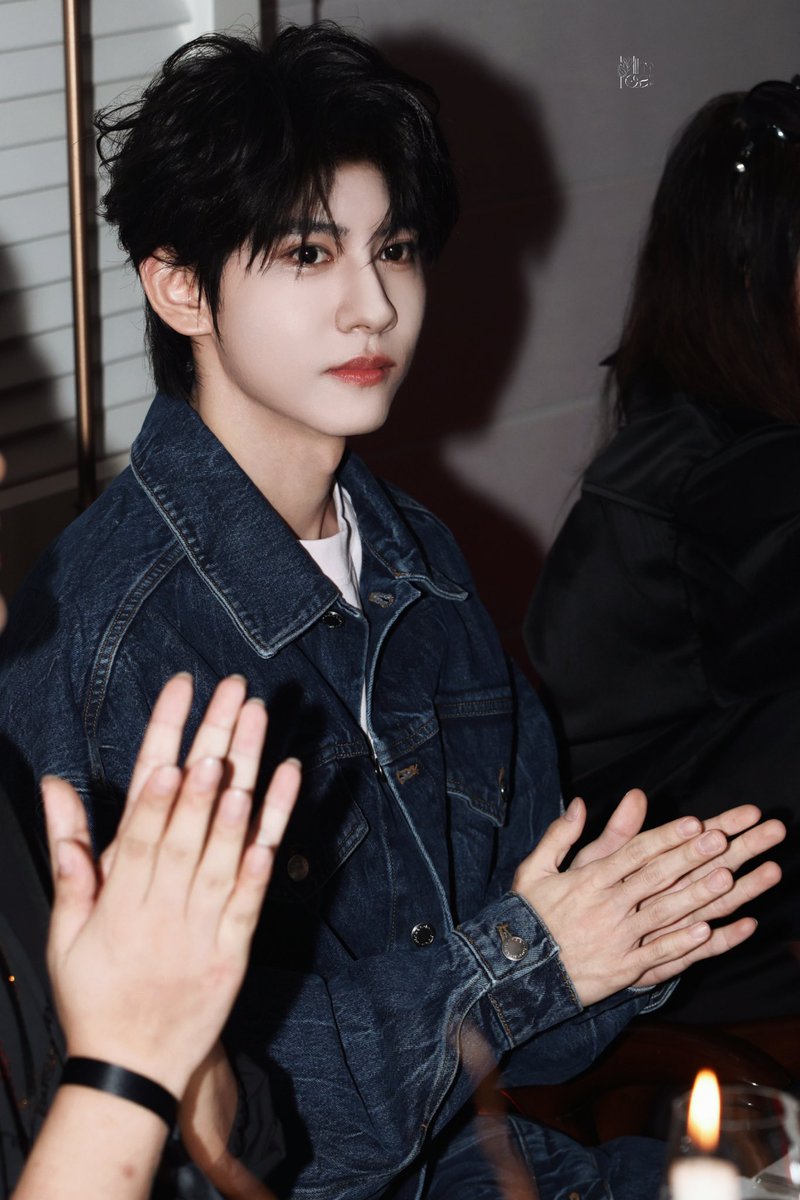 ZhanCheng_9704's tweet photo. 🐰 29092026 Alexander Wang event Suzhou
📸 Mimosa_0113x0905 / 3
#LiuXuanCheng #刘轩丞
#หลิวเซวียนเฉิง #AlexanderWang https://t.co/DqDi3GZImK