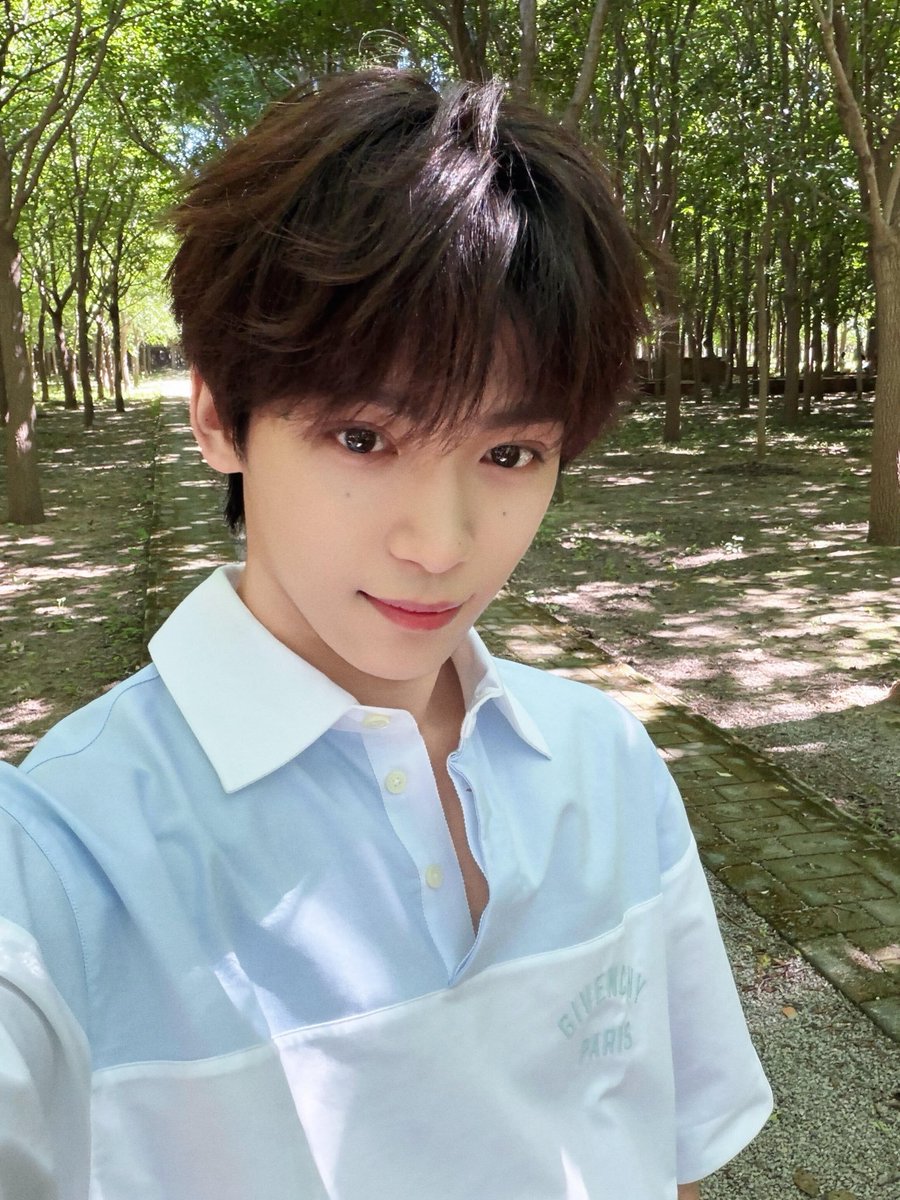Mong_0706's tweet photo. #누구보다_빠른_10월_최애_선점
즈위야 10월에도 행복하자🐟🩵 https://t.co/QCZ2sAsceD