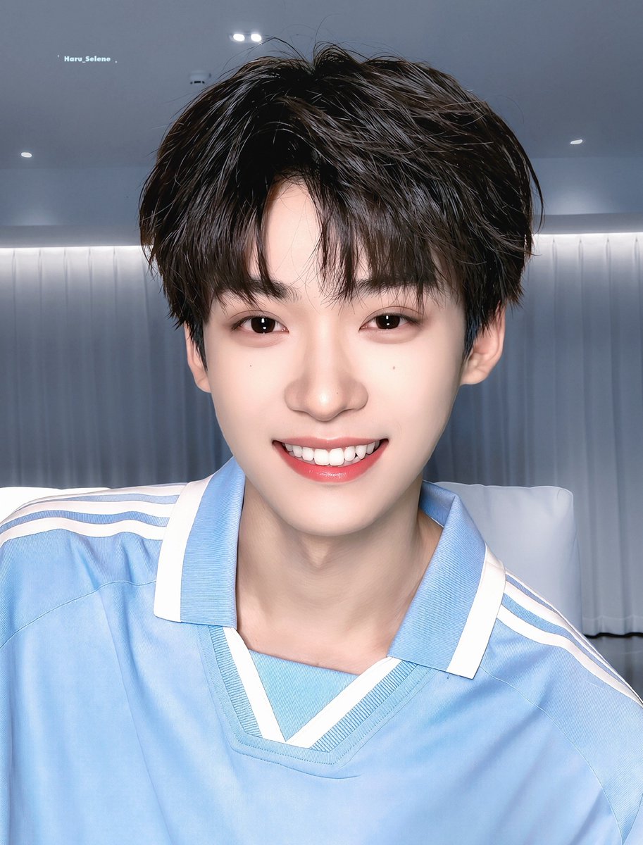 Mong_0706's tweet photo. #누구보다_빠른_10월_최애_선점
즈위야 10월에도 행복하자🐟🩵 https://t.co/QCZ2sAsceD