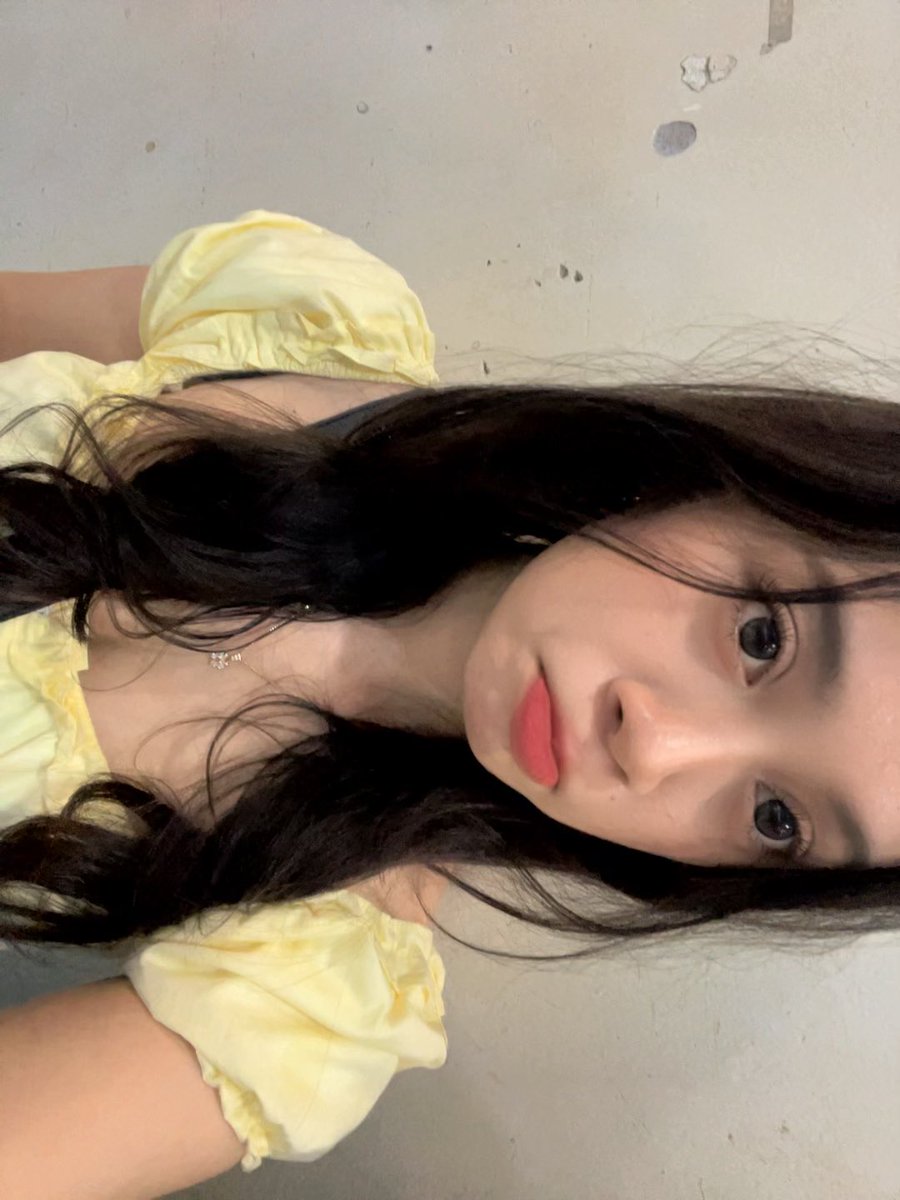 liIkiddy's tweet photo. blooming yellow💛

#ALLYZSELCADAY #AZSD #ALLYZ  #ALPHADRIVEONE #ALD1 #알파드라이브원 
#상원 #SANGWON  @ALD1_official https://t.co/YzJYcmq3dH