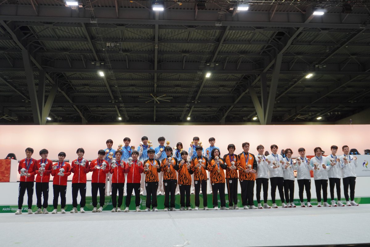 JeSUofficial's tweet photo. 🏆愛知・名古屋アジア大会/eスポーツ
【Identity V 第五人格-Asian Games Version】
日本代表は激闘の末、中国に敗れ準優勝🥈
たくさんの応援ありがとうございました！
🥇🇨🇳🥈🇯🇵🥉🇲🇾TPE

#第五人格
#愛知名古屋2026
#TEAMJAPAN
#ともに一歩踏み出す勇気を https://t.co/fXtfdqmbPd