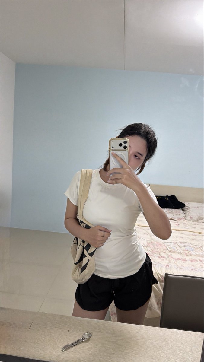 Q_dc8585's tweet photo. น้ำลดเมื่อไหร่ วิ่งมันทุกวัน😮‍💨
#ฉลองกรุง #ลาดกระบัง https://t.co/OzJzZP8sgC